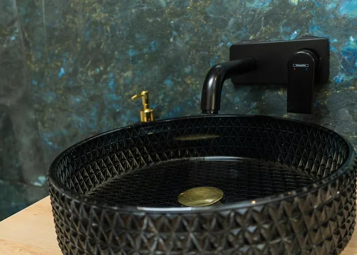 Nid Douillet Sous Les Combles Châlons-en-Champagne